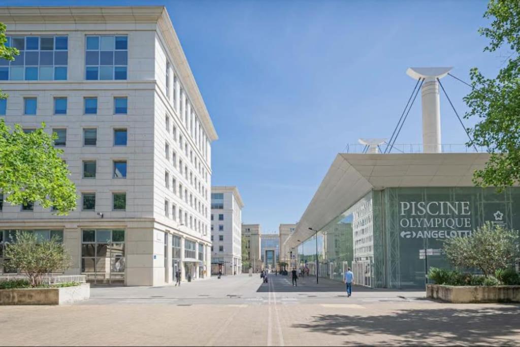 Apartment L'horizon, T3, Terrasse, Pkg, Quartier Antigone Montpellier